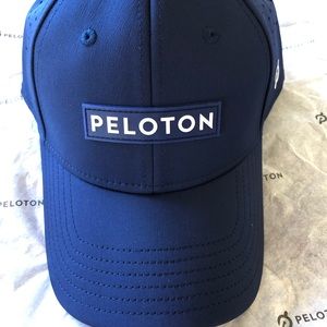 Peloton Baseball Hat 🧢 NWT Blue